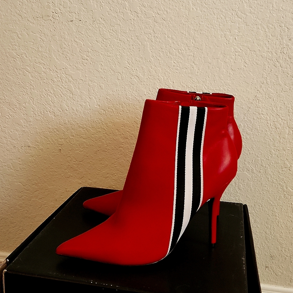 Steven Madden, Red Leather Boots, 9 1/2